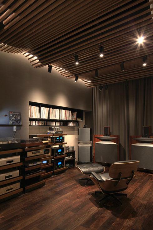Image of "K邸 オーディオルーム ｜ Listening Room K01", the work by architect : Takanori Ihara (image number 2)