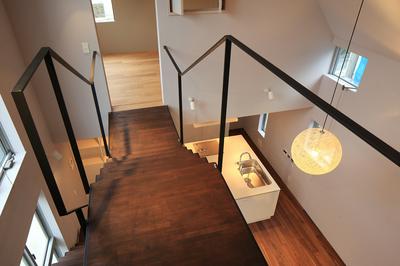渡り階段の家 ｜ M-house | 建築家 伊原 孝則 の作品