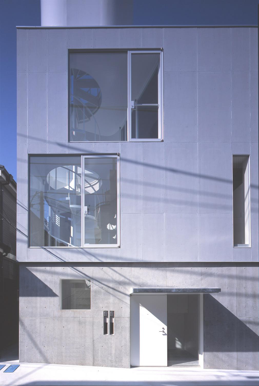 Image of "多摩川の二世帯住宅　〜緩やかに繋げ、緩やかに仕切る〜", the work by architect : Manabu Naya (image number 3)