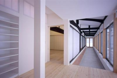 作品「湯沢の二世帯住宅 〜土間と廻り廊下の空気層〜」の画像 その10 (建築家 : 納谷 学)