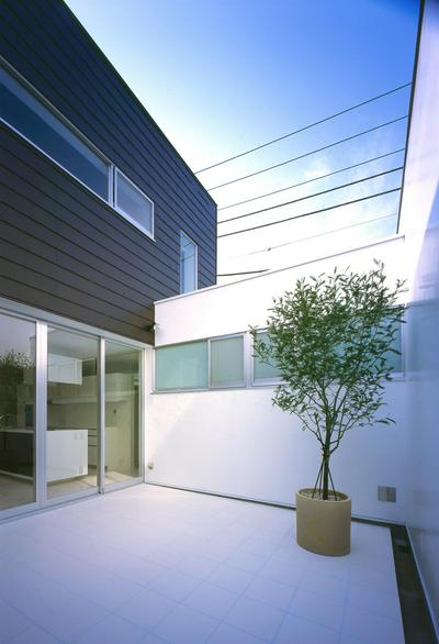作品「渋谷の住宅　〜交差する庭と住空間〜」の画像 その6 （建築家 : 納谷 学）