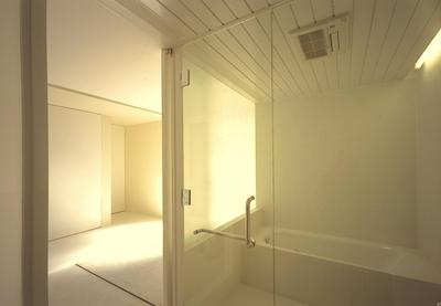 作品「船橋の住宅　〜街のヴォイドに住む〜」の画像 その3 （建築家 : 納谷 学）