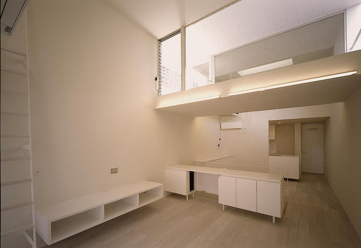 作品「船橋の住宅　〜街のヴォイドに住む〜」の画像 その4 （建築家 : 納谷 学）