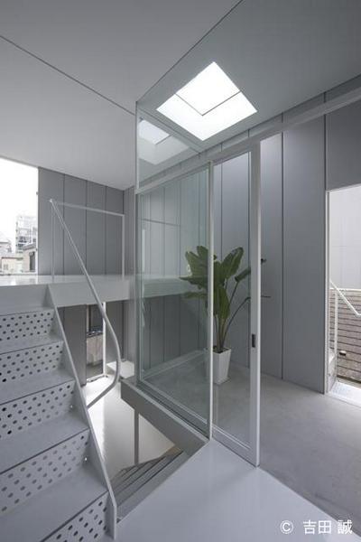 作品「恵比寿の住宅 〜5.1坪のスキップフロア〜」の画像 その8 (建築家 : 納谷 学)