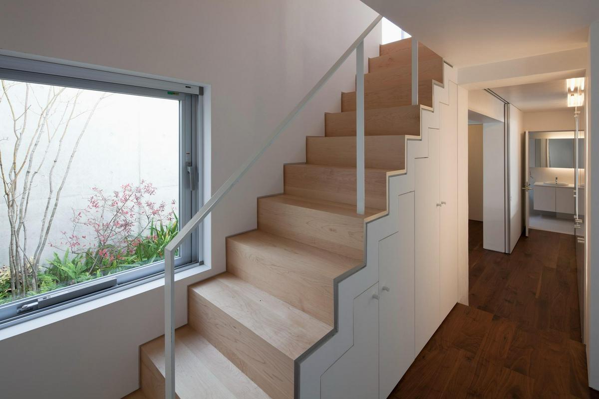 作品「奥沢の住宅　〜十字プランと４つの庭〜」の画像 その3 （建築家 : 納谷 学）