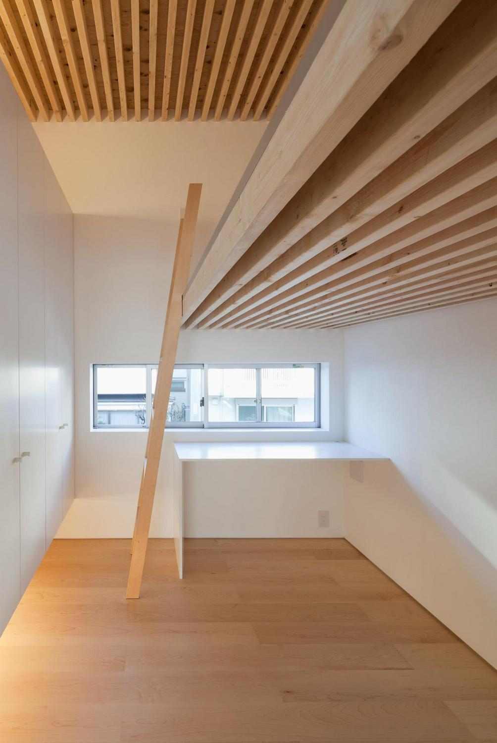 作品「奥沢の住宅　〜十字プランと４つの庭〜」の画像 その9 （建築家 : 納谷 学）