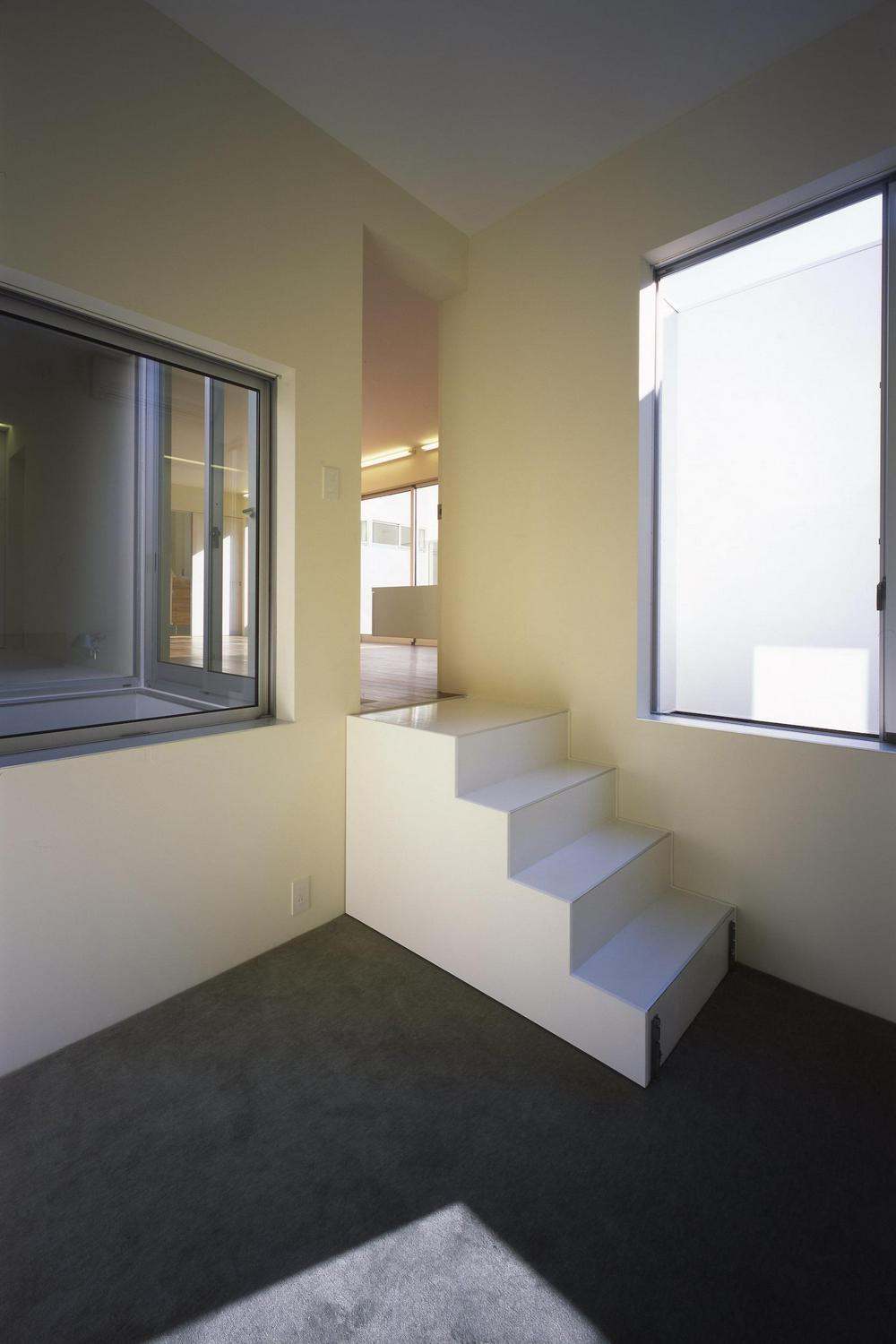 作品「日立の二世帯住宅　〜ネックレスで出来た中庭と坪庭〜」の画像 その11 （建築家 : 納谷 学）