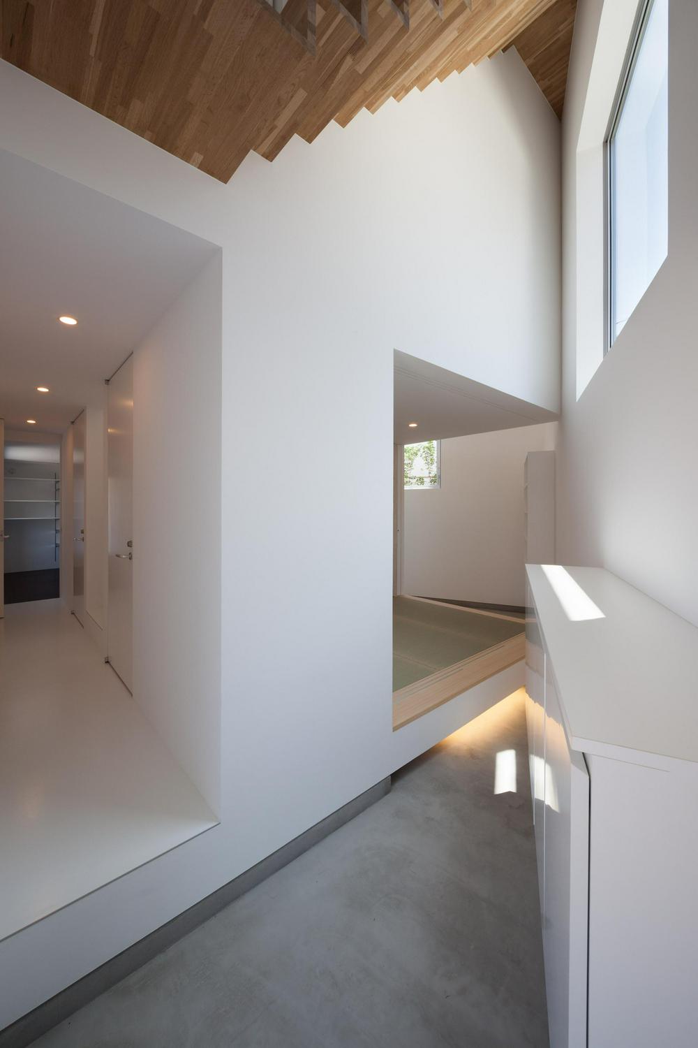 作品「山王の住宅　〜擁壁の上の台形〜」の画像 その2 （建築家 : 納谷 学）