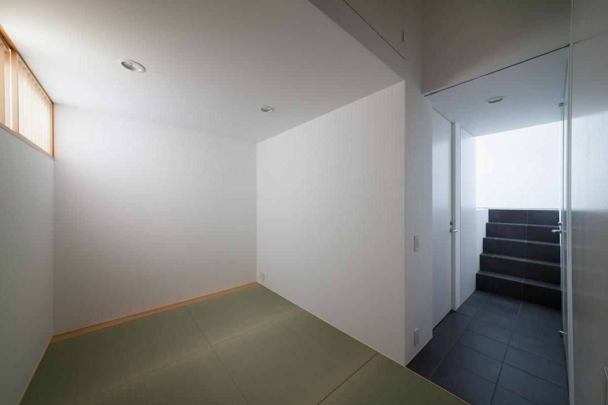 作品「東玉川の住宅　〜角地に建つミニマルな白い塊〜」の画像 その4 （建築家 : 納谷 学）