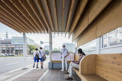 秋田県庁前バス停　〜CLTとかまくら〜 | work by Architect Manabu Naya