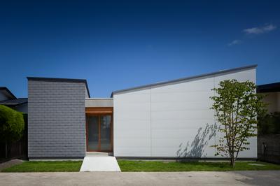 音楽室のある住宅 〜個室に囲まれて暮らす北国の住宅〜 | work by Architect Manabu Naya