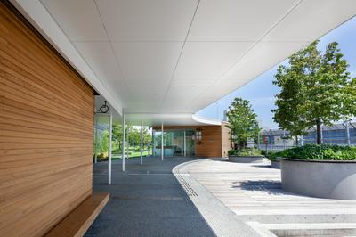 尼崎パーキングエリア 〜１６０mの縁側〜 | 建築家 納谷 学 の作品