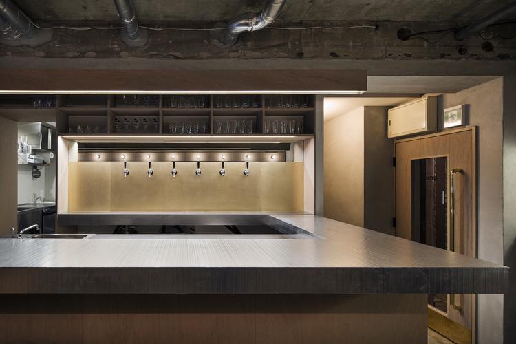 作品「Craft Beer Bar, Shibuya」の画像 その1 （建築家 : 澤田 航 ・ 橋村 雄一）