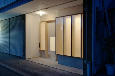 CW Office Facade | work by Architect Wataru Sawada & Yuichi Hashimura