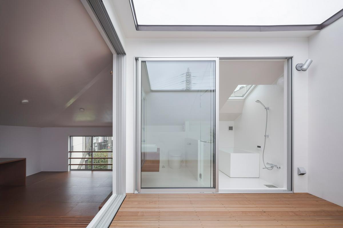 Image of "through house　スキップフロアの家", the work by architect : Munenori Matsuo & Haruka Matsuo (image number 13)
