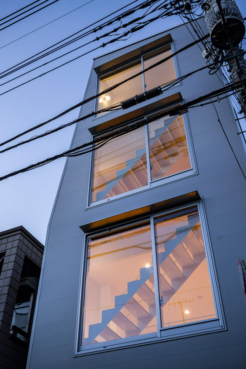 Image of "stair house　階段が見える家", the work by architect : Munenori Matsuo & Haruka Matsuo (image number 2)