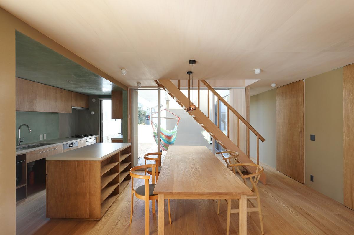 Image of "surround house　団欒を囲う家", the work by architect : Munenori Matsuo & Haruka Matsuo (image number 5)