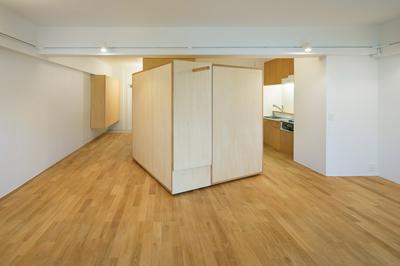 cube house　ひとつの家具が生み出すワンルームリノベ | 建築家 松尾宗則 ・ 松尾遥 の作品