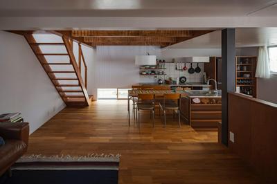 through house　スキップフロアの家 | work by Architect Munenori Matsuo & Haruka Matsuo