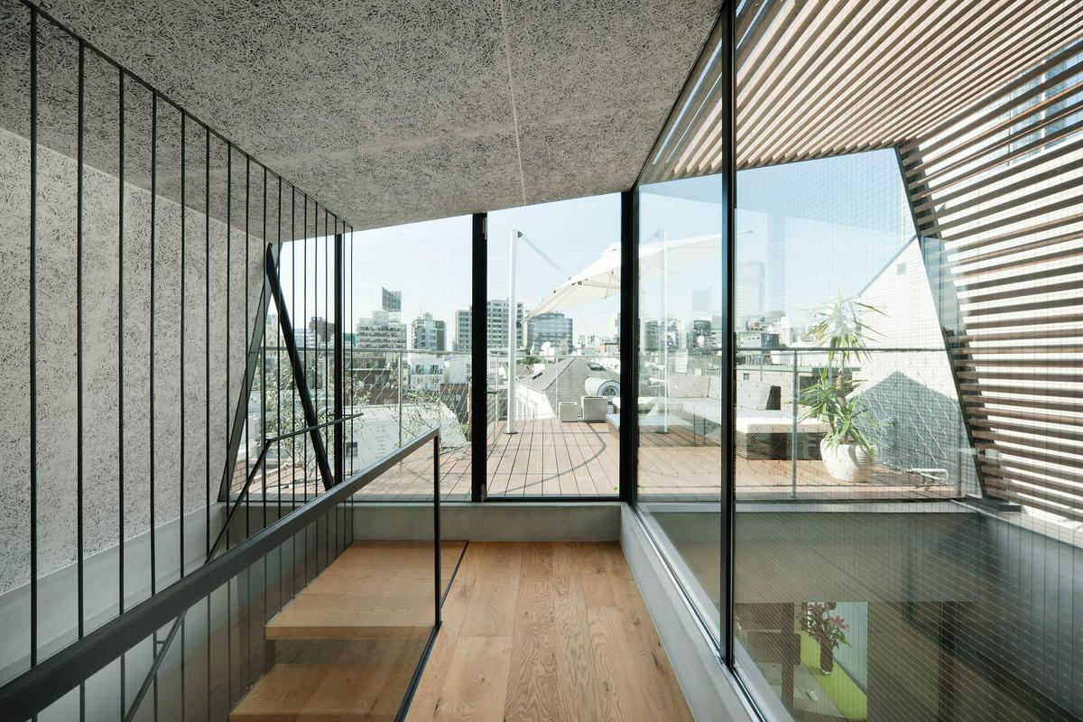 作品「Skycourt House 2010」の画像 その2 （建築家 : 芦沢 啓治）