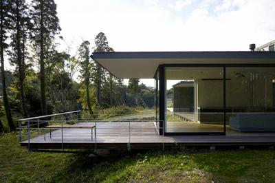 RIVERSIDE HOUSE | work by Architect Keiji Ashizawa