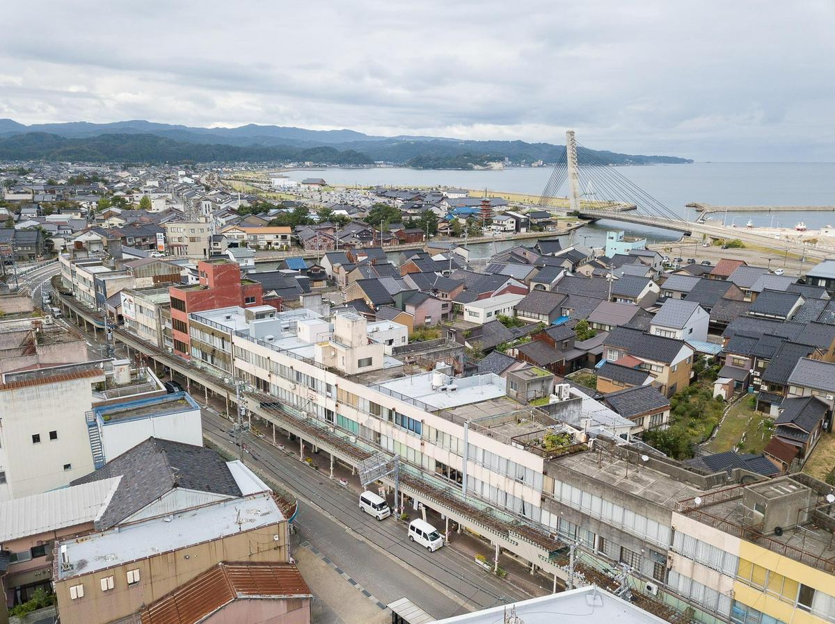 Image of "考えるパン KOPPE", the work by architect : Fuminori Nousaku (image number 2)