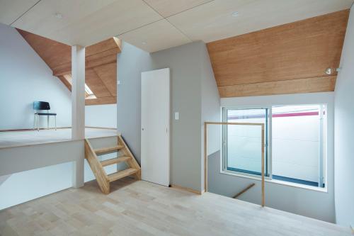 Image of "House in Matsubara", the work by architect : Kentaro Maeda (image number 2)