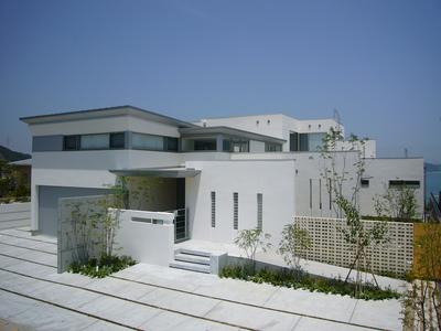 ＳＥＥ　ＳＥＡ　HOUSE　（海が見える家） | 建築家 岡本 光利 の作品