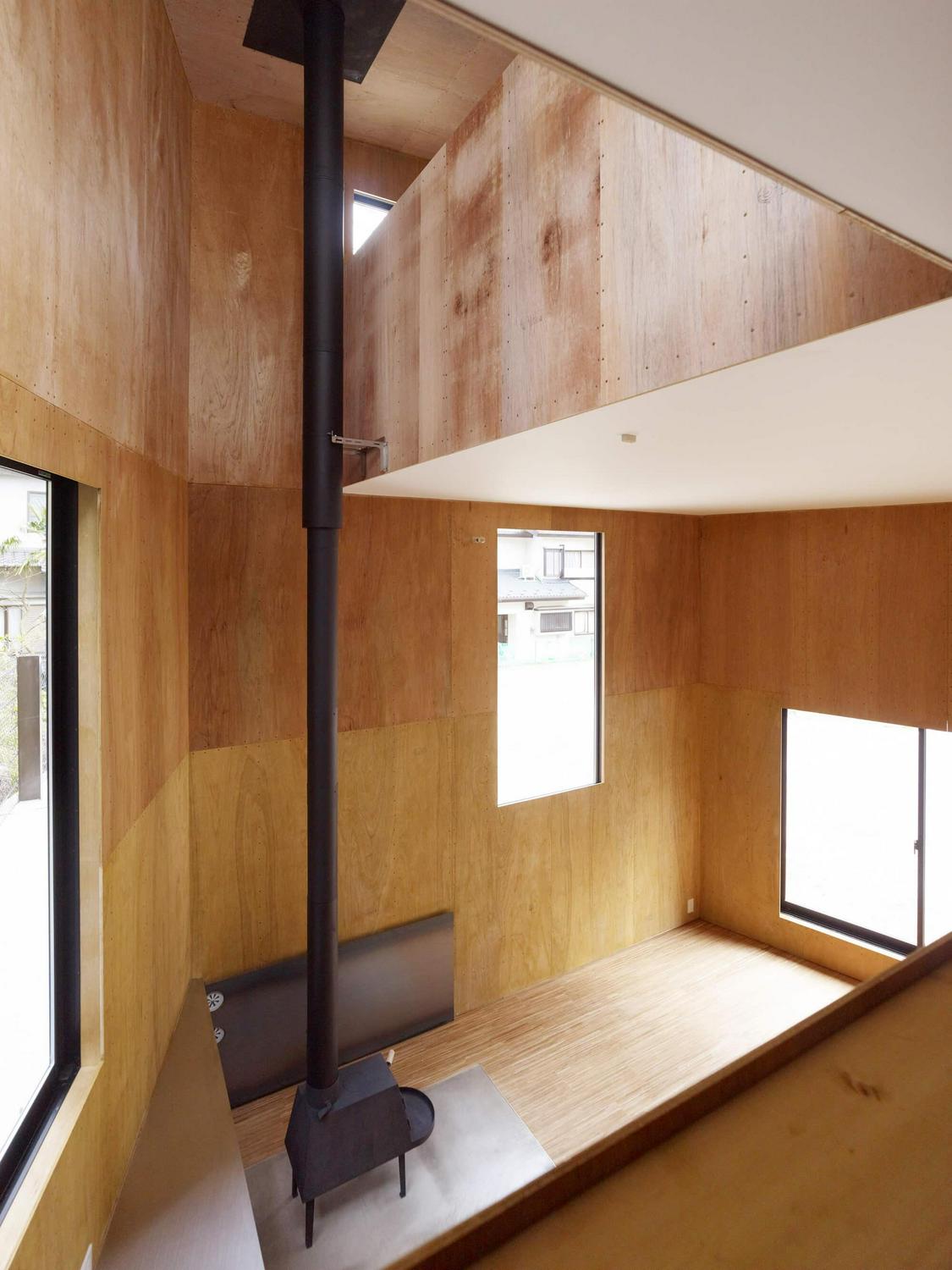 kiti | Architect: Naoto Mitsumoto & Naoko Hamana | japanese-architects.com