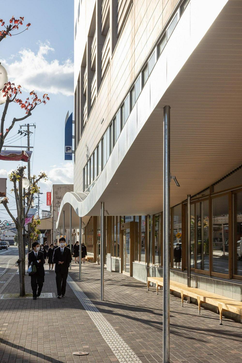 Image of "hoKko 北上市保健・子育て複合施設  /  Kitakami City Health and Child Care Complex", the work by architect : Chie Konno (image number 5)