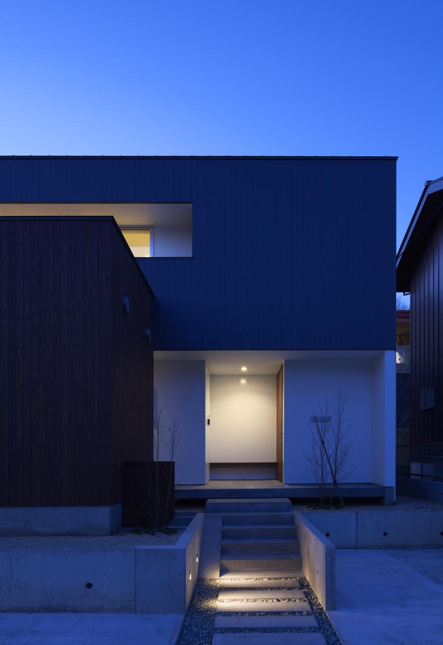 Image of "ALLEY HOUSE", the work by architect : Shinji Yoshida ＋ Yoko Sugita (image number 1)