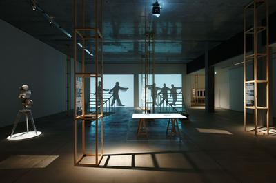 ｢骨」 展 | 建築家 鈴野 浩一 の作品