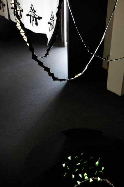 作品「yozakura （Kaneka Milano Salone 2011）」の画像 その3 （建築家 : 鈴野 浩一）