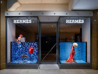 作品「エルメス 2014S/S スイムウェアコレクション ウィンドウディスプレイ」の画像 その1 （建築家 : 鈴野 浩一）