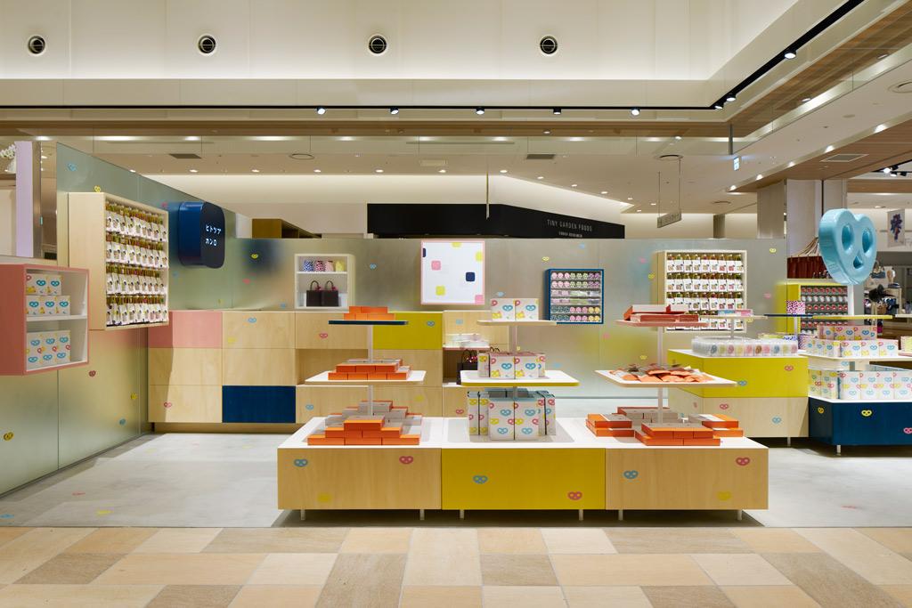 作品「ヒトツブカンロ ルクア イーレ店」の画像 その3 （建築家 : 鈴野 浩一）