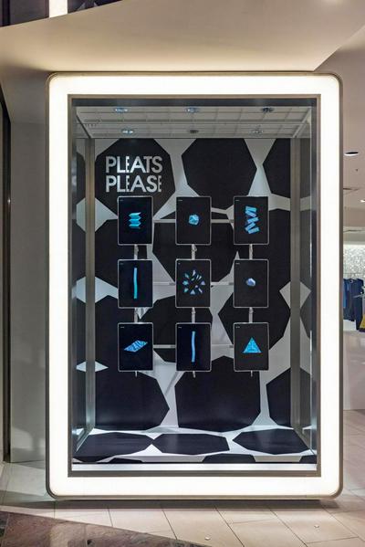 作品「PLEATS PLEASE ISSEY MIYAKE ”ANIMA OF ONOMATOPOEIA”」の画像 その8 (建築家 : 鈴野 浩一)