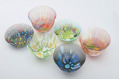 空気の器 (OPEN-AIR, WOODS OF NET, STAINED GLASS) | work by Architect Koichi Suzuno