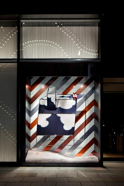 作品「SHISEIDO THE STORE 「水」の章」の画像 その5 （建築家 : 鈴野 浩一）