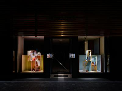 作品「エルメス 2019SS ウィンドウディスプレイ」の画像 その1 （建築家 : 鈴野 浩一）