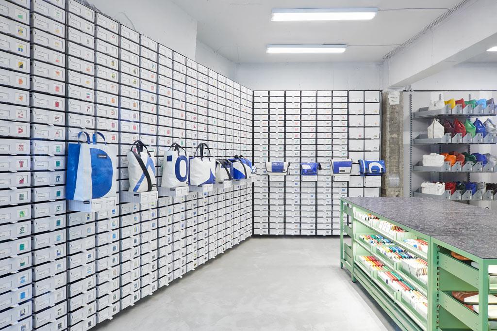 Image of "FREITAG Store Seoul Apgujeong", the work by architect : Koichi Suzuno (image number 3)