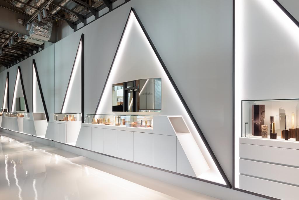 作品「Hirotaka 東京ミッドタウン店」の画像 その10 (建築家 : 鈴野 浩一)