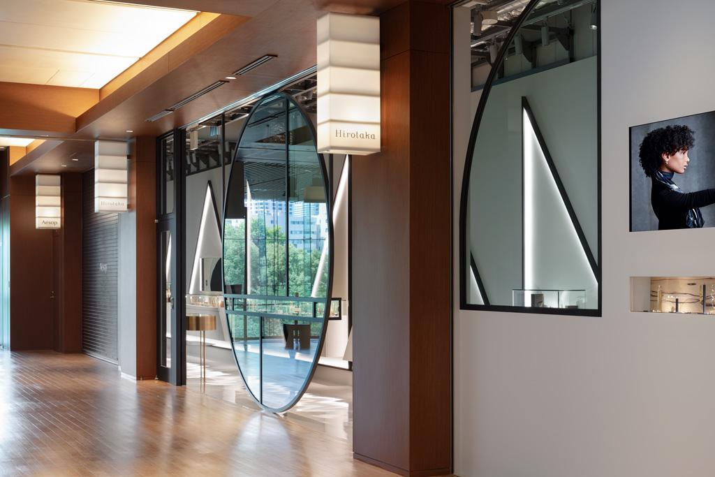 作品「Hirotaka 東京ミッドタウン店」の画像 その5 (建築家 : 鈴野 浩一)
