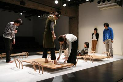 作品「チェルフィッチュ「フリータイム」」の画像 その5 （建築家 : 鈴野 浩一）