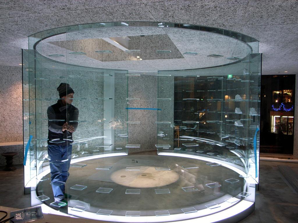 作品「NIKE 1LOVE」の画像 その18 （建築家 : 鈴野 浩一）