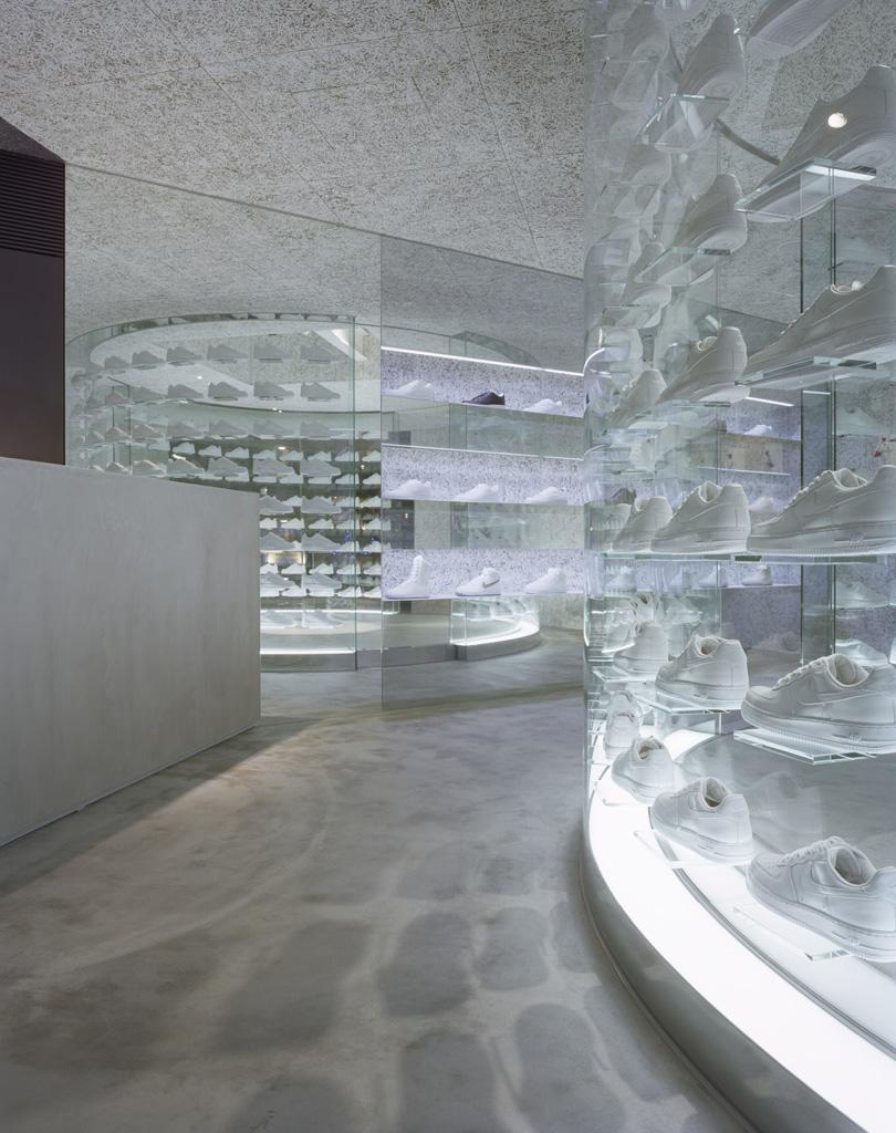 作品「NIKE 1LOVE」の画像 その4 （建築家 : 鈴野 浩一）