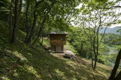 作品「野尻湖の小さな家 ｜ Small house on Lake Nojiri」の画像 その2 （建築家 : 八島正年 + 八島夕子）