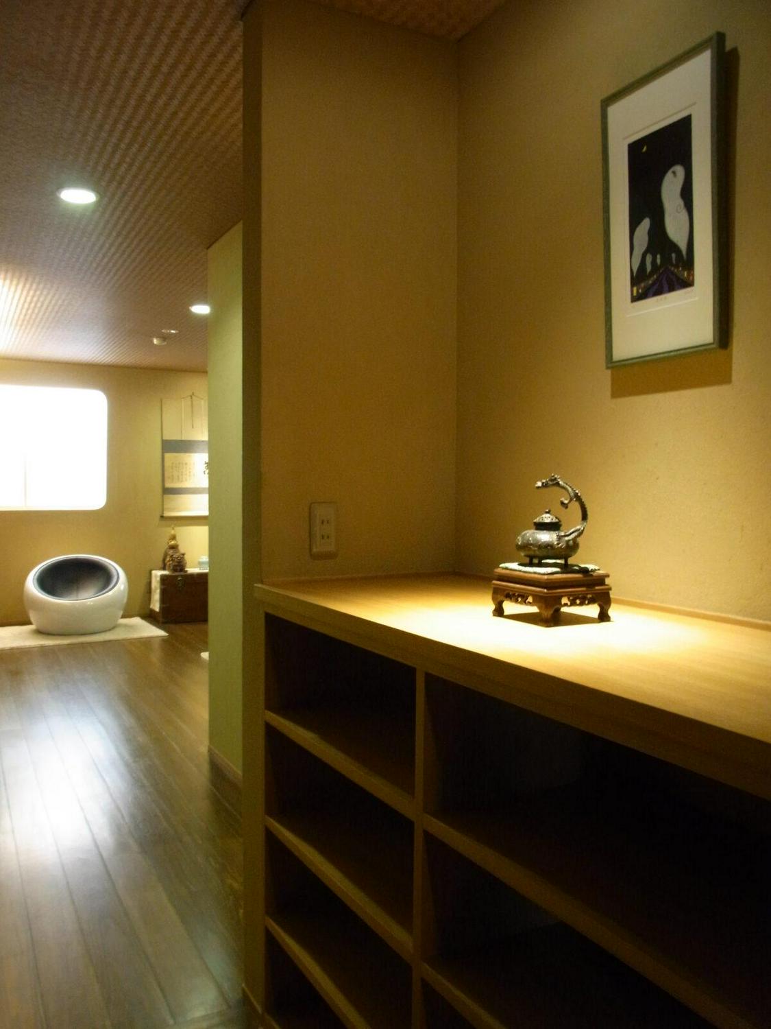 作品「米屋別荘：離れ棟増築／食事処・ライブラリ改修｜Komeyabessou: Annex / Dining Space and Library」の画像 その11 （建築家 : 武富 恭美）