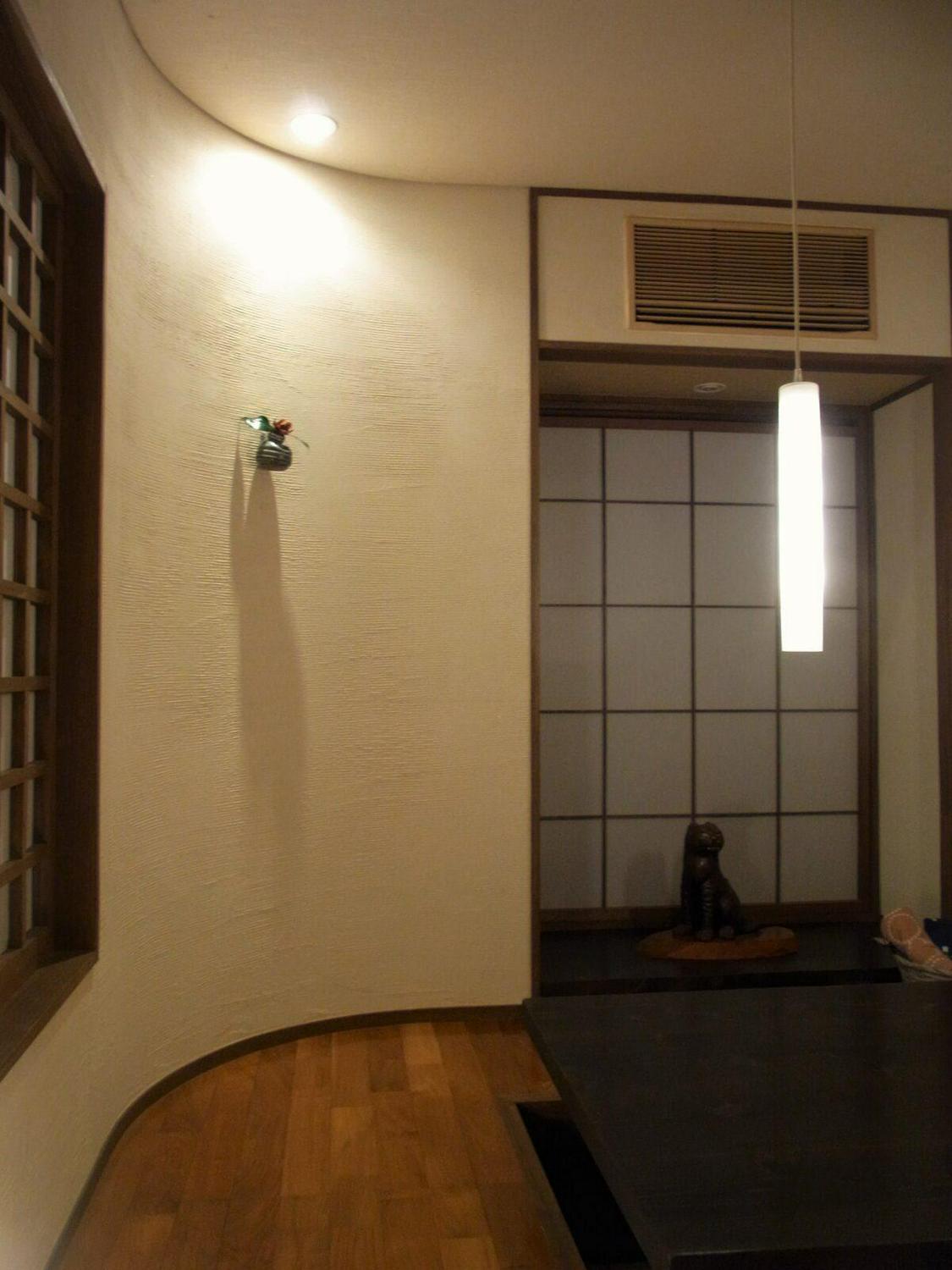 作品「米屋別荘：離れ棟増築／食事処・ライブラリ改修｜Komeyabessou: Annex / Dining Space and Library」の画像 その14 （建築家 : 武富 恭美）