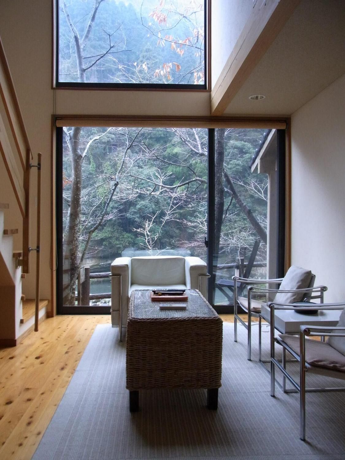 作品「米屋別荘：離れ棟増築／食事処・ライブラリ改修｜Komeyabessou: Annex / Dining Space and Library」の画像 その4 （建築家 : 武富 恭美）