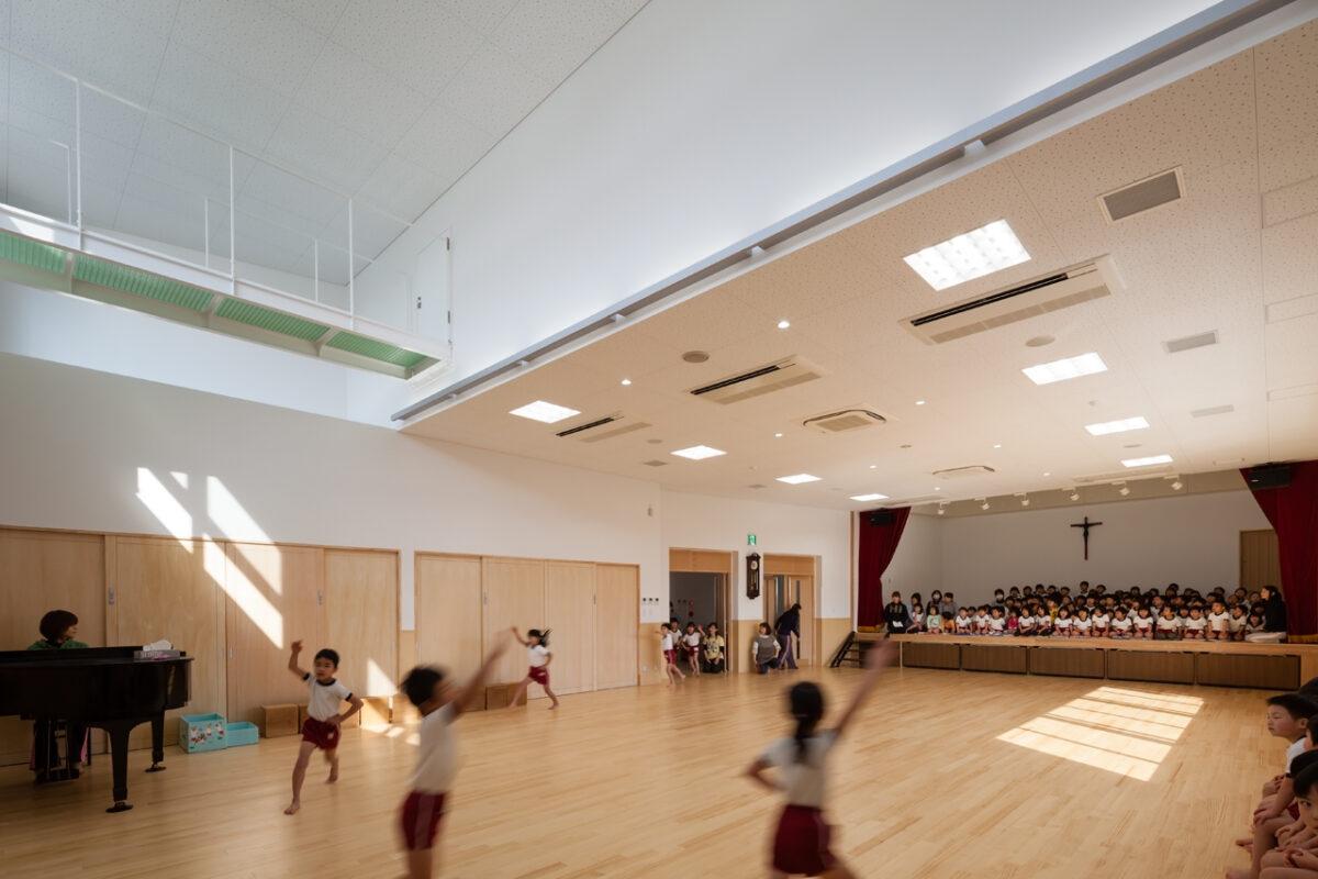 作品「京都北カトリック学園福知山聖マリア幼稚園｜St.Mary's Kindergarten , Fukuchiyama」の画像 その12 （建築家 : 武富 恭美）